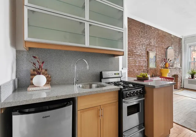Homes for sale in New York City, NY | 92 Horatio St #2S, New York City, NY 10014 | MLS# RLS20085850