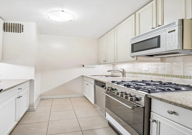 Homes for sale in New York City, NY | 440 E 79Th St #9-C, New York City, NY 10075 | MLS# RLS20085863