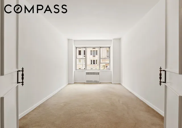 Listing Photo 5 - Condo for sale in building located at 50 E 79Th St, New York City, NY 10075 - Unit #2D