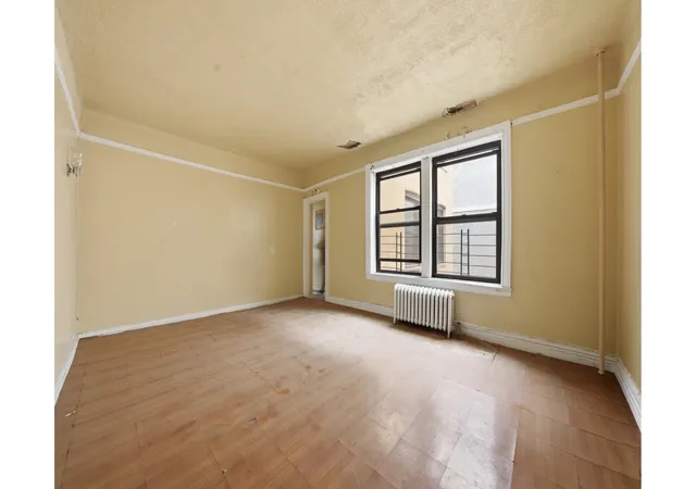3rd image of 1715 Nelson Ave #5G, New York City, NY 10453 | MLS# RLS20085949