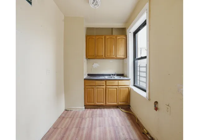 5th image of 1715 Nelson Ave #5G, New York City, NY 10453 | MLS# RLS20085949
