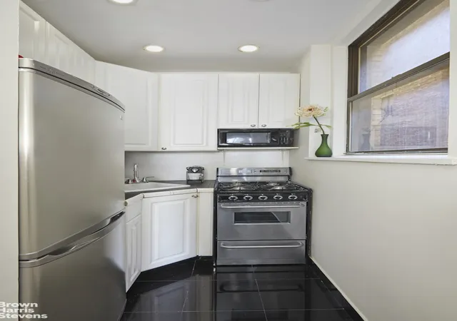 Photo 3 of House for sale at 52 E 78th Street #8B, New York City, NY 10075 | MLS# RLS20085956 | Listing updated on 2026-05-17