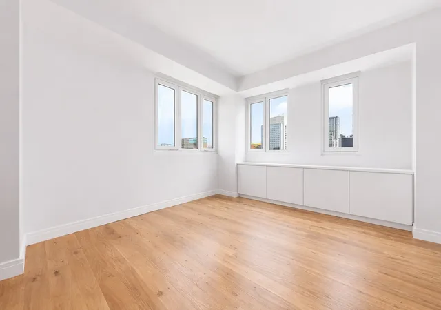 2nd image of 24-16 Queens Plz S #16-B, Long Island City, NY 11101 | MLS# RLS20085988