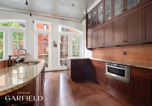 Photo 3 of Townhouse for sale at 56 Charles St, New York City, NY 10014 | MLS# RLS20086005 | Listing updated on 2026-06-23