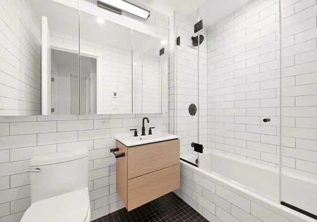 Photo 4 of House for sale at 95-97 Grattan St #3A, New York City, NY 11237 | MLS# RLS20086006 | Listing updated on 2026-08-03