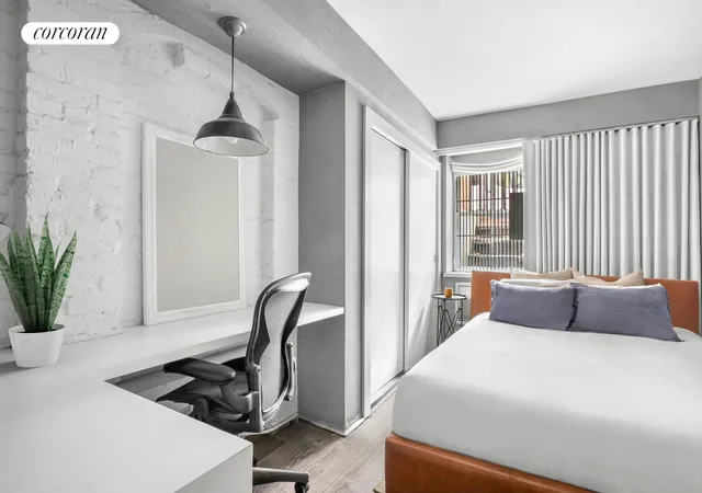 4th image of 215 E 17th St, New York City, NY 10003