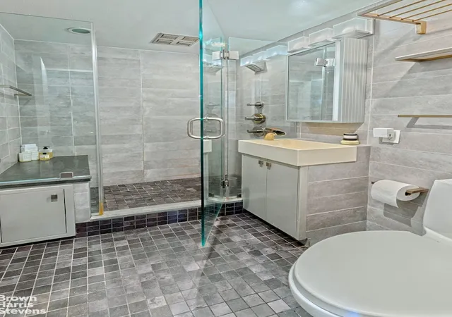Homes for sale in New York City, NY | 245 E 24th Street, New York City, NY 10010 | Houzeo