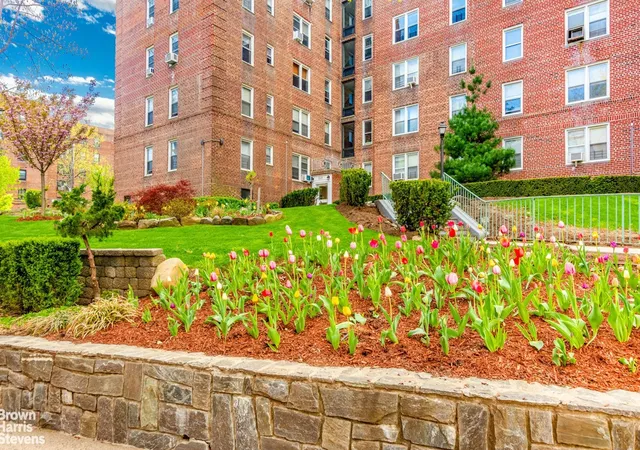 4th image of 5645 Netherland Ave #6E, New York City, NY 10471 | MLS# RLS20086106