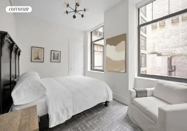 4th image of 10 Madison Sq W #4H, New York City, NY 10010 | MLS# RLS20086130