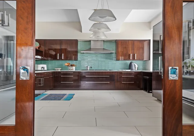 Photo 3 of House for sale at 15 Broad St #1510, New York, NY 10005 | MLS# RLS20086184 | Listing updated on 2026-04-23