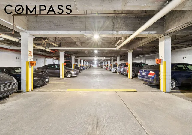 14th image of 34 41 85th St #2R, Jackson Heights, NY 11372 | MLS# RLS20086200