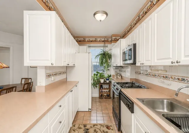 Photo 3 of House for sale at 120 Cabrini Blvd #121/122, New York, NY 10033 | MLS# RLS20086218 | Listing updated on 2026-06-25