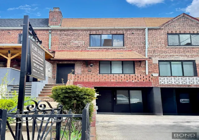 13th image of 101 Remsen Ave, New York City, NY 11212 | MLS# RLS20086241