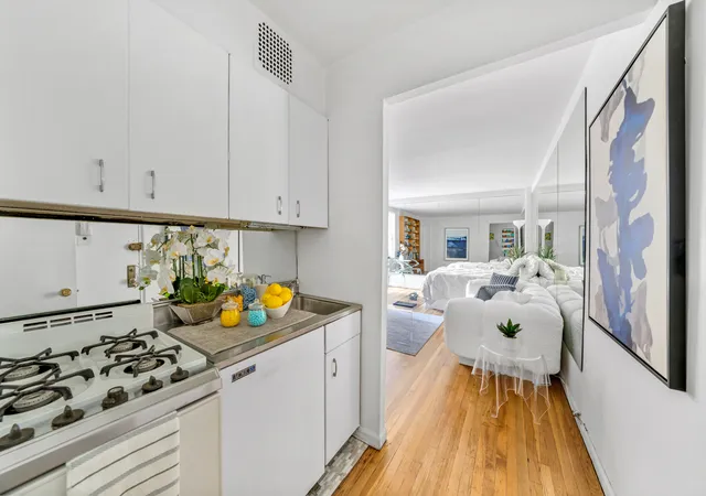 Homes for sale in New York City, NY | 60 E 9Th St #435, New York City, NY 10003 | MLS# RLS20086245