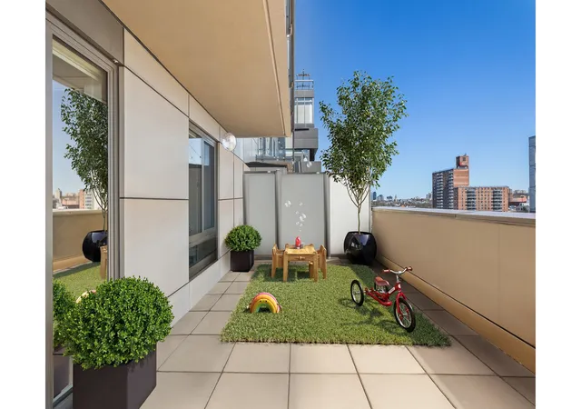 3rd image of 500 4Th Ave, New York, NY 11215