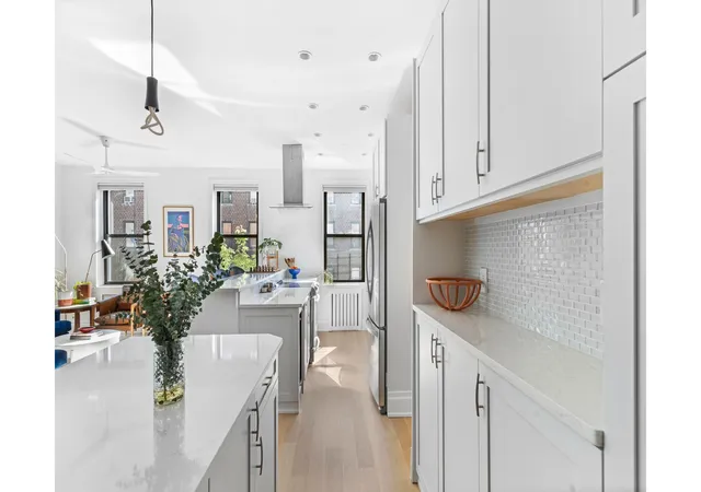 Photo 3 of Sale Pending at 1701 Albemarle Rd #D3, Brooklyn, NY 11226 | MLS# RLS20086346 | Listing updated on 2026-06-10