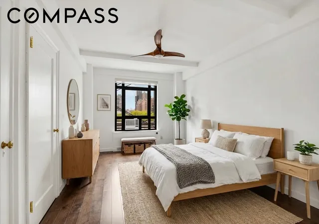 3rd image of 2 Beekman Pl #8D, New York City, NY 10022 | MLS# RLS20086426