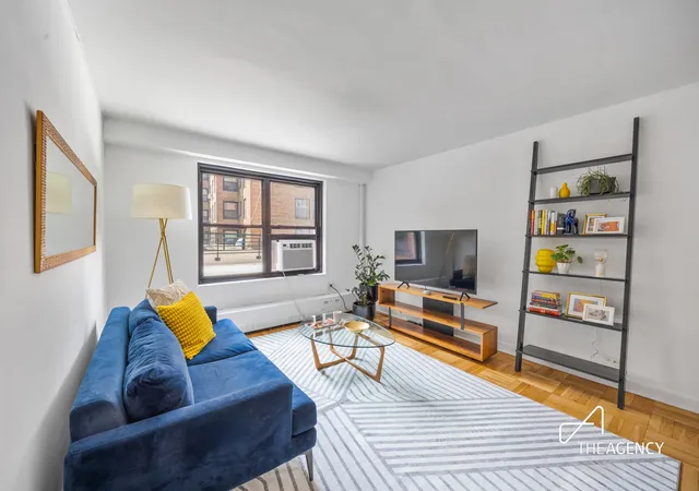 Photo 3 of Sale Pending at 165 Clinton Ave #2C, Brooklyn, NY 11205 | MLS# RLS20086497 | Listing updated on 2026-06-10