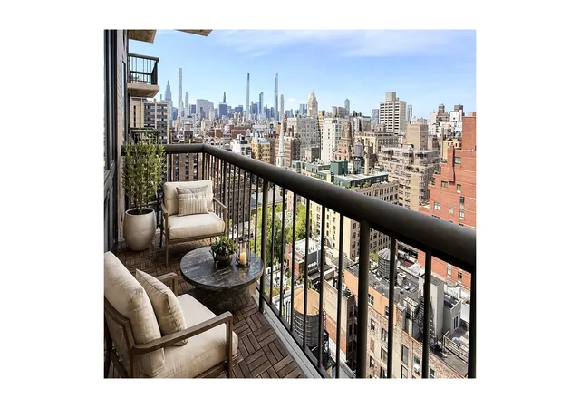 Photo 1 of Condo for sale at 1438 3rd Avenue #21B, New York City, NY 10028 | MLS# RLS20086517 | Listing updated on 2026-08-03