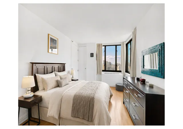 Photo 4 of House for sale at 1438 3rd Avenue #21B, New York City, NY 10028 | MLS# RLS20086517 | Listing updated on 2026-08-03