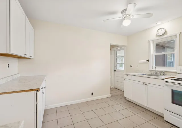 Photo 3 of Single family home for sale at 81 Midland Rd, Staten Island, NY 10308 | MLS# RLS20086567 | Listing updated on 2026-07-21