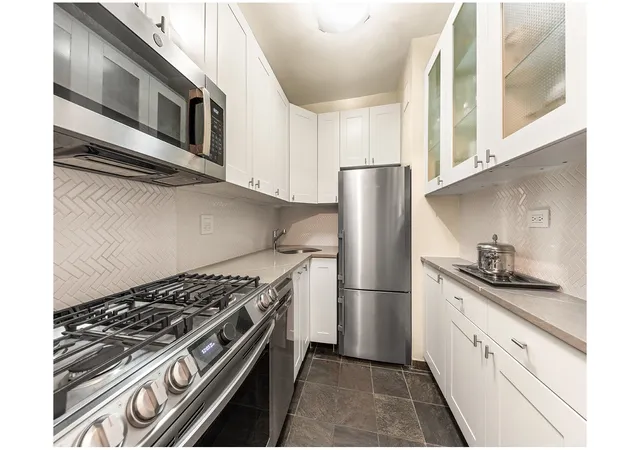 4th image of 520 E 72Nd St #10T, New York, NY 10021 | MLS# RLS20086780