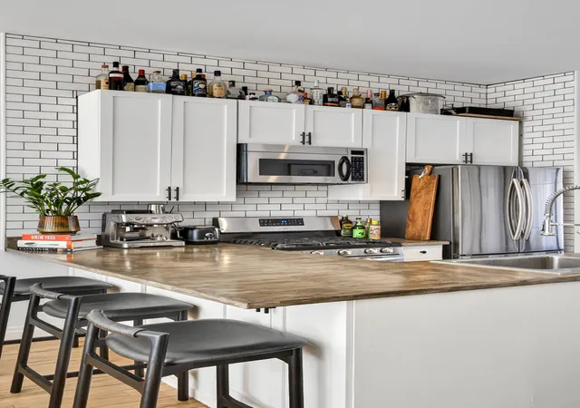 Listing Photo 4 - Condo for sale in building located at 98 Havemeyer St, New York City, NY 11211 - Unit #6A