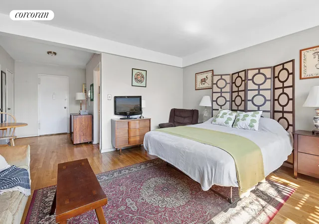 2nd image of 211 E 18Th St #5D, New York City, NY 10003 | MLS# RLS20086885