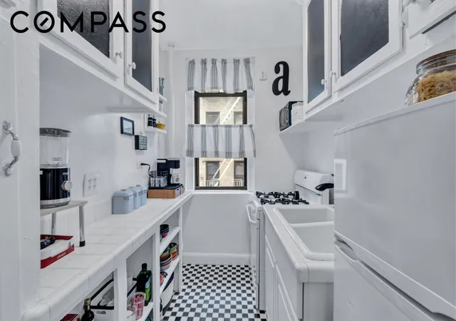 Photo 4 of House for sale at 350 Cabrini Blvd #6N, New York, NY 10040 | MLS# RLS20085318 | Listing updated on 2026-07-26