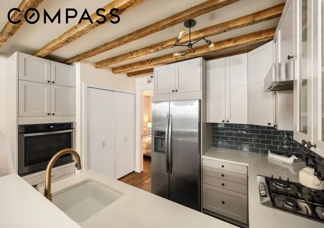 Photo 4 of House for sale at 267 E 7th Street, New York, NY 10009 | MLS# RLS20086938 | Listing updated on 2026-07-12