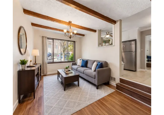 2nd image of 4 Cottage Ave, New York City, NY 10308 | MLS# RLS20086960