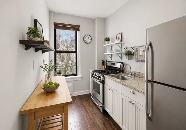 Photo 2 of Condo for sale at 860 W 181st Street #44, New York, NY 10033 | MLS# RLS20086973 | Listing updated on 2026-05-31