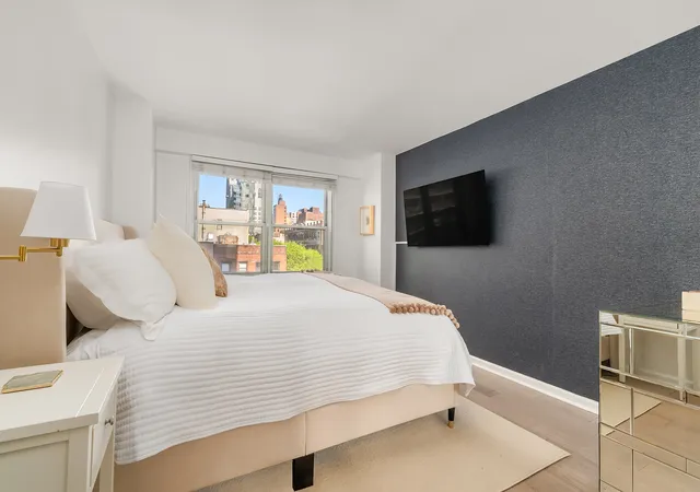 Photo 4 of House for sale at 400 E 77th Street #6J, New York, NY 10075 | MLS# RLS20086998 | Listing updated on 2026-06-29