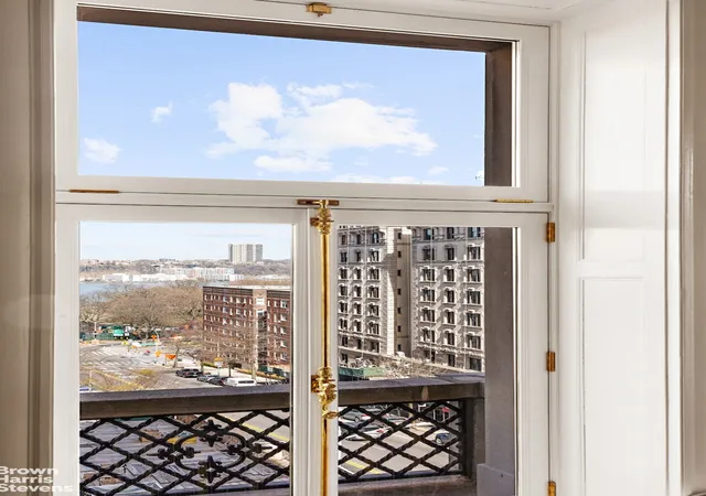 Photo 2 of House for sale at 390 W End Ave #H5, New York City, NY 10024 | MLS# RLS20087047 | Listing updated on 2026-06-10