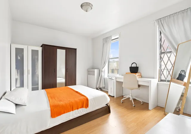 Photo 3 of Condo for sale at 828 Gerard Ave #5G, Bronx, NY 10451 | MLS# RLS20087119 | Listing updated on 2026-07-29