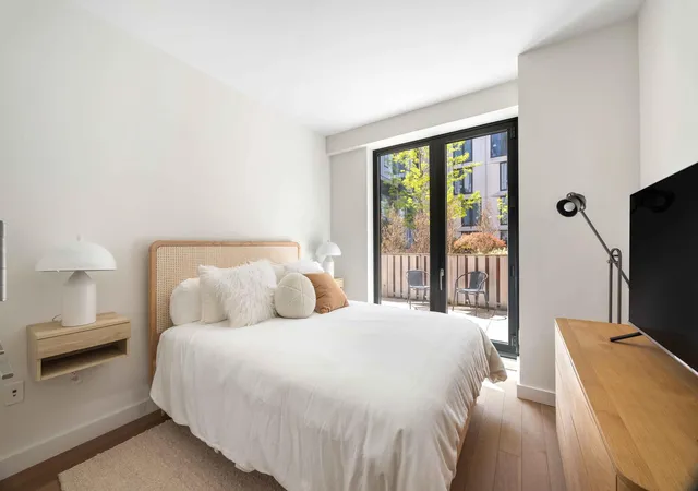 Homes for sale in New York City, NY | 500 W 45Th St #211, New York City, NY 10036 | MLS# RLS20087132