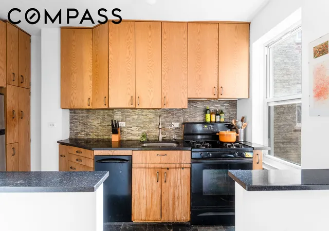Photo 4 of House for sale at 30 Bogardus Pl #2C, New York, NY 10040 | MLS# RLS20086798 | Listing updated on 2026-07-09