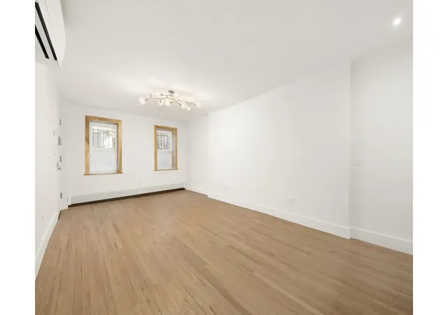 2nd image of 41 Putnam Ave, New York City, NY 11238