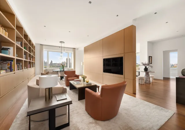 Photo 3 of Sale Pending at 2 E 88th Street #11TH, New York, NY 10128 | MLS# RLS20087176 | Listing updated on 2026-06-12