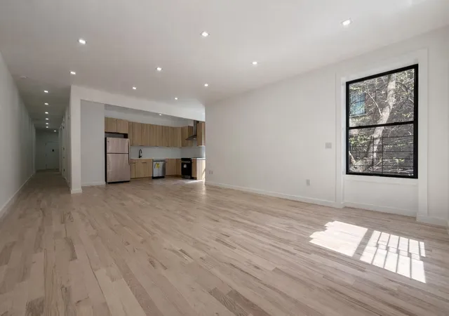 Photo 3 of Sale Pending at 229 W 97th Street #2D, New York, NY 10025 | MLS# RLS20087195 | Listing updated on 2026-06-10