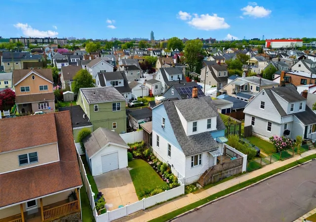 Photo 3 of Sale Pending at 13 Celeste Ct, Brooklyn, NY 11229 | MLS# RLS20087271 | Listing updated on 2026-07-02