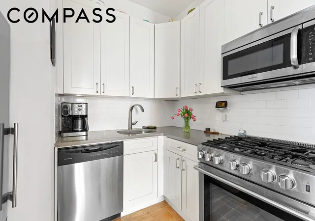2nd image of 1474 Bushwick Ave #4R, Brooklyn, NY 11207 | MLS# RLS20087301