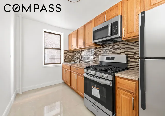 3rd image of 180 Van Cortlandt Park S #3B, Bronx, NY 10463 | MLS# RLS20087414