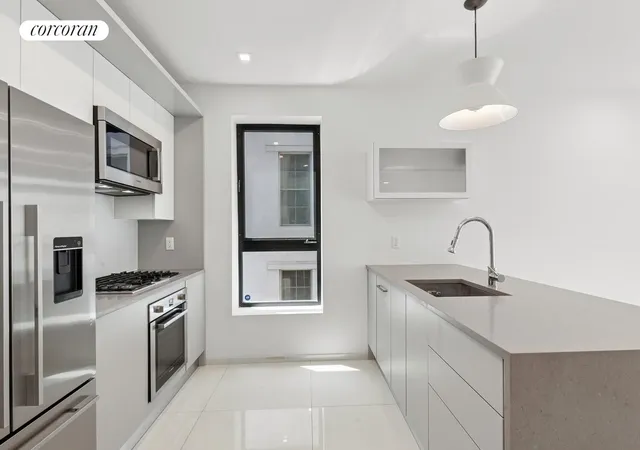 Photo 2 of Sale Pending at 29 Lexington Ave #3B, Brooklyn, NY 11238 | MLS# RLS20087431 | Listing updated on 2026-07-20