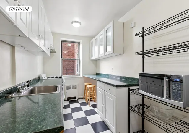 Homes for sale in New York City, NY | 4 Bogardus Place, New York City, NY 10040 | Houzeo