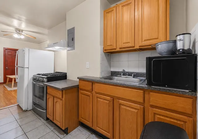 Listing Photo 4 - Condo for sale in building located at 1060 Rogers Ave, Brooklyn, NY 11226