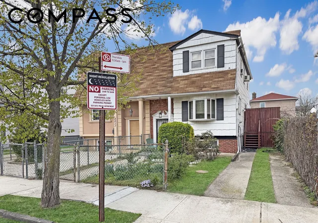 Photo 2 of Single family home for sale at 4209 Nautilus Ave, New York City, NY 11224 | MLS# RLS20086815 | Listing updated on 2026-08-02