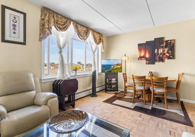 2nd image of 102 Bradhurst Ave, New York, NY 10039