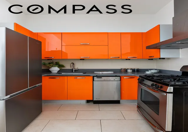 Listing Photo 4 - Condo for sale in building located at 78 Ridge St, New York City, NY 10002 - Unit #1F