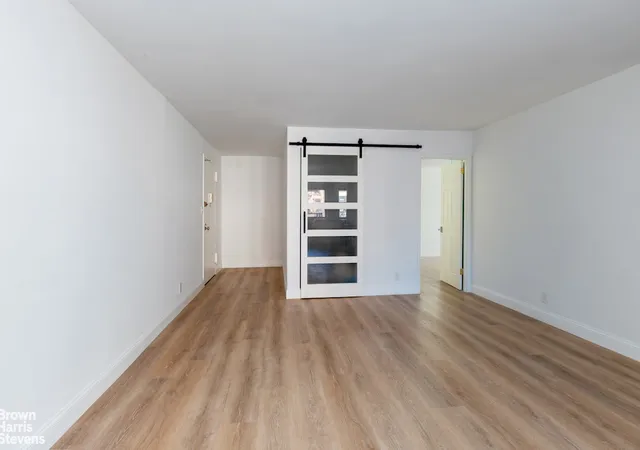 3rd image of 75 Henry St #1K, Brooklyn, NY 11201 | MLS# RLS20087634